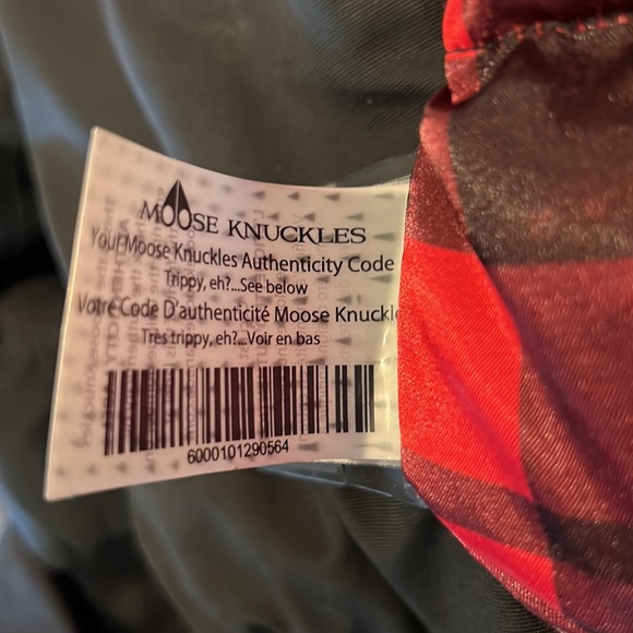 MOOSE KNUCKLES DEBBIE BOMBER SHEARLING WOMEN'S DOWN JACKET - Picture 8 of 15